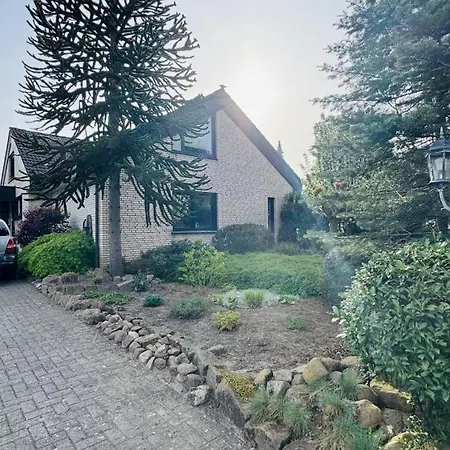 Haus 4 Schlafzimmer Sauna Wintergarten Bis 7 Personen Meppen