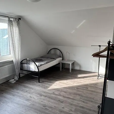 Haus 4 Schlafzimmer Sauna Wintergarten Bis 7 Personen Meppen
