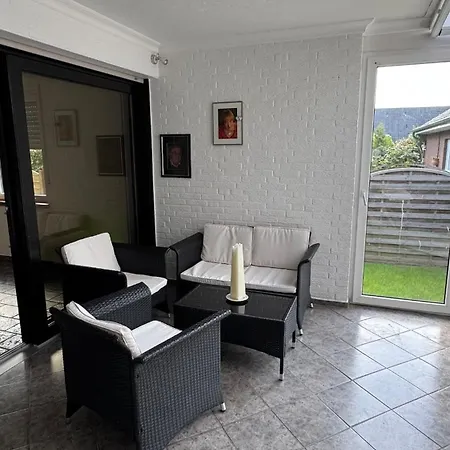 Haus 4 Schlafzimmer Sauna Wintergarten Bis 7 Personen Meppen