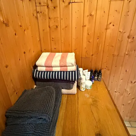 Haus 4 Schlafzimmer Sauna Wintergarten Bis 7 Personen * Meppen