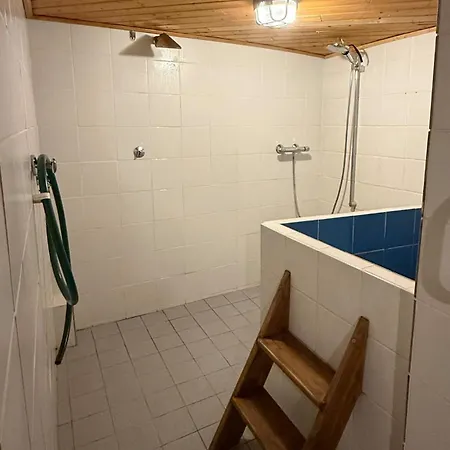 Haus 4 Schlafzimmer Sauna Wintergarten Bis 7 Personen Apartment